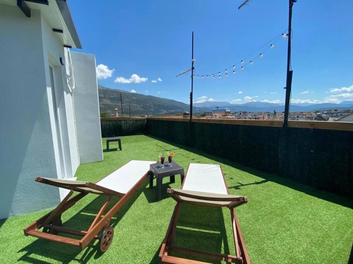 Rooftop Apartment With Garden In Янина Екстериор снимка
